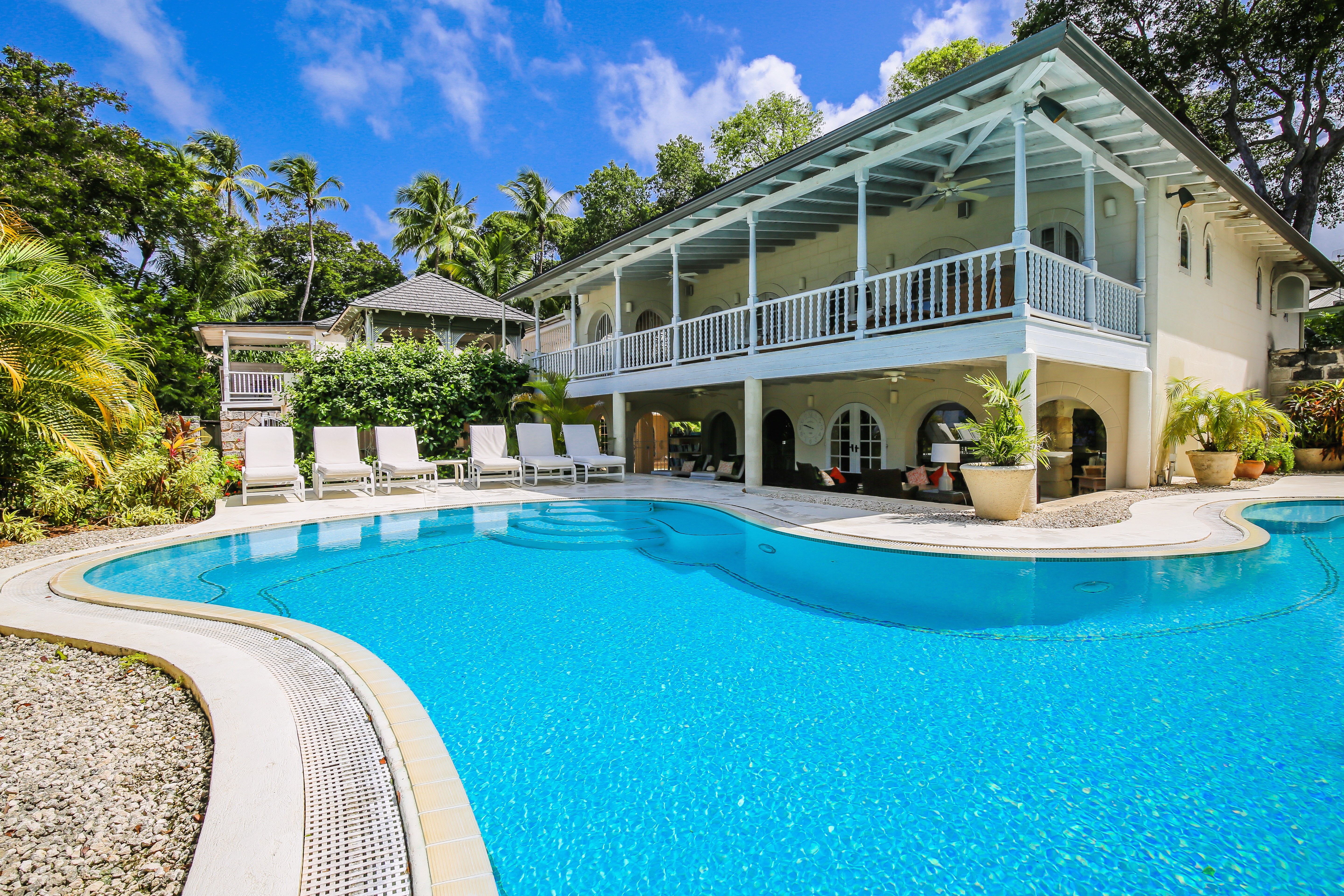Pool and Heated Plunge Pool